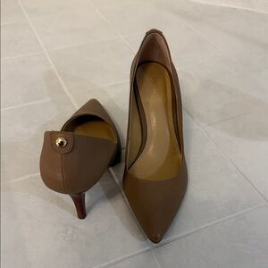 MICHAEL Michael Kors Brown Pointed Heels